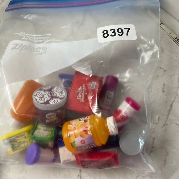 Mini Brand Food Lot 16 Pringles Juices Vaseline Popcorn Butter Moon Pie Cookie - Picture 10 of 10